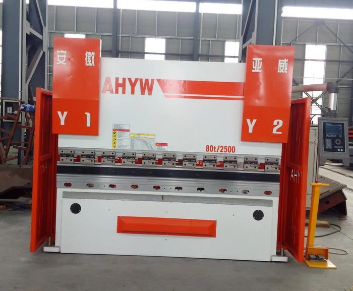 AHYW Yawei 8ft CNC Pressbrake 3 Aks